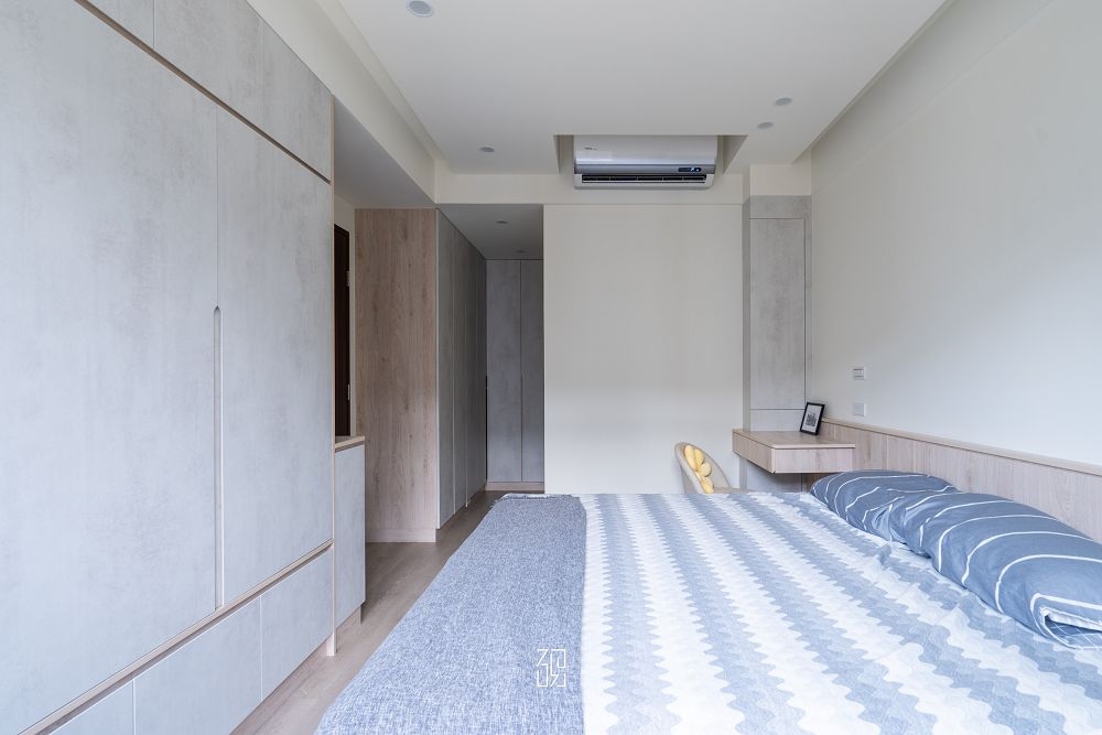 奶油弧光-主臥房設計