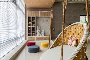 【屋主開箱】我的夢幻辦公室開箱！盪鞦韆、紗簾、六角櫃，這裡有你想不到的驚喜！