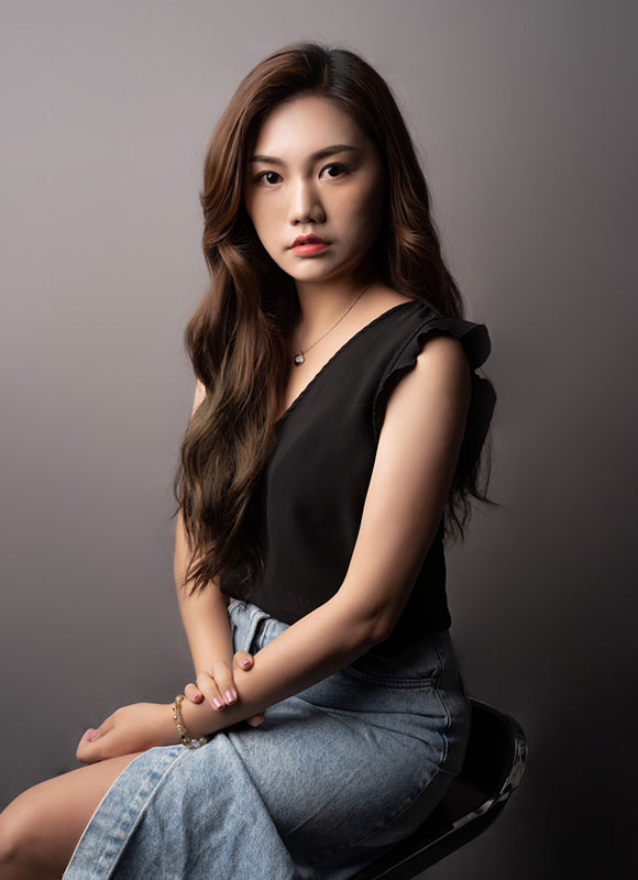 總監 陳佳儒