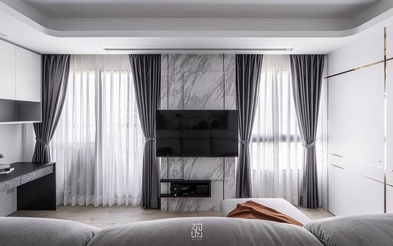 隱藏式投影布幕